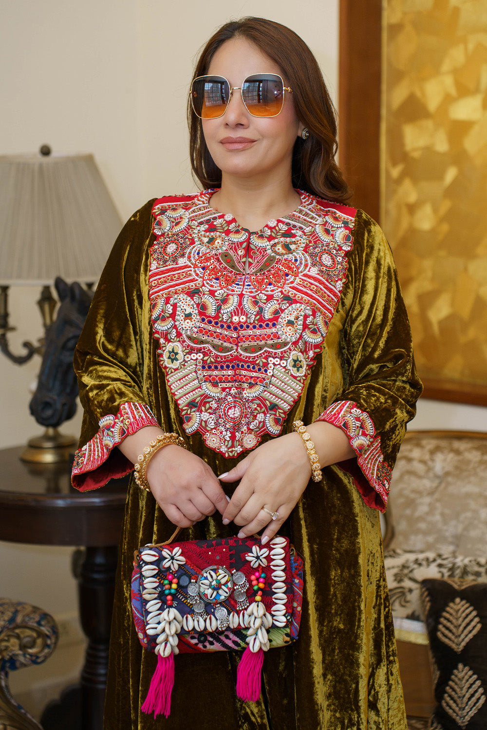 MITTI RANG VELVET