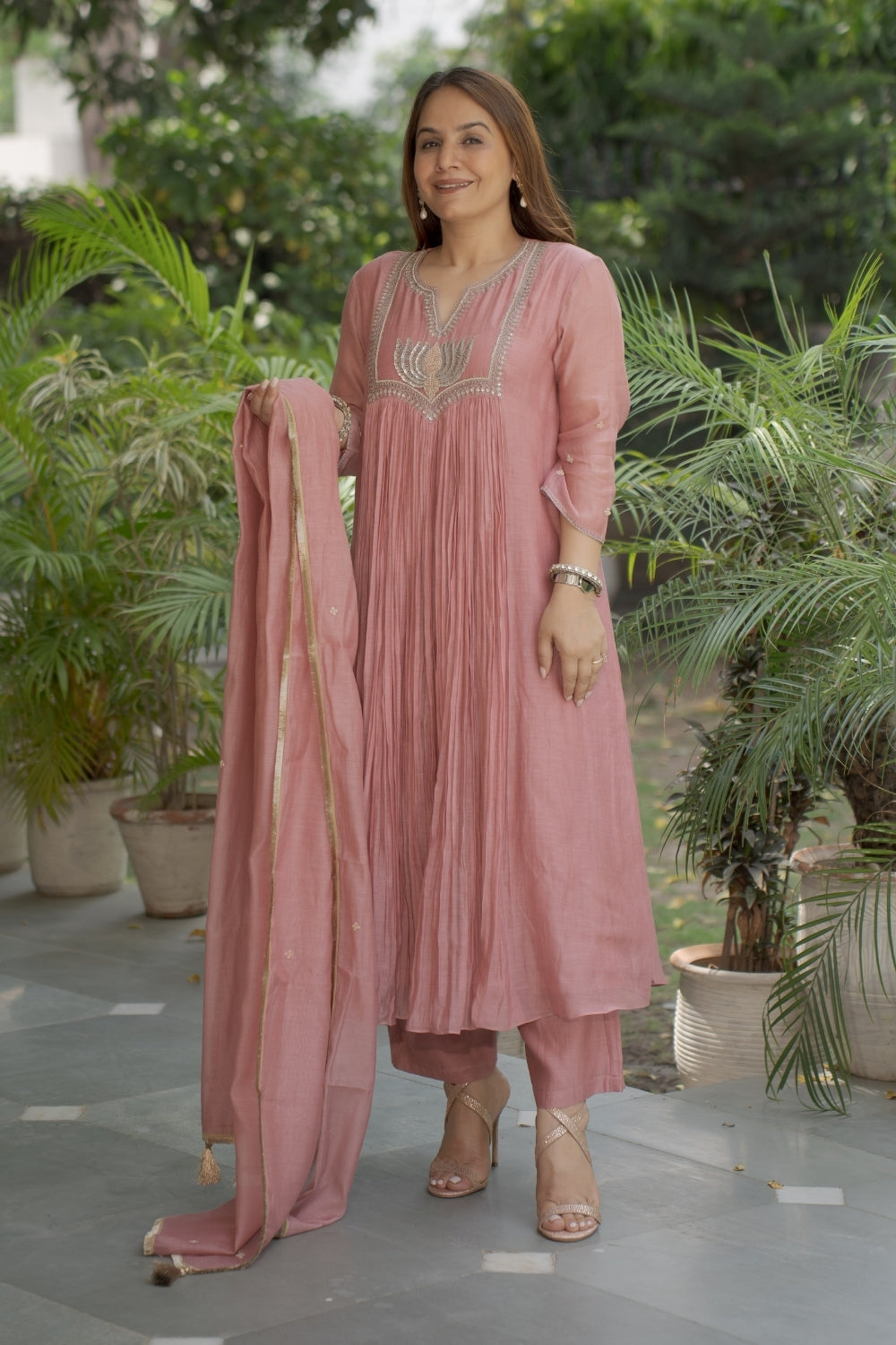 MEERA SET