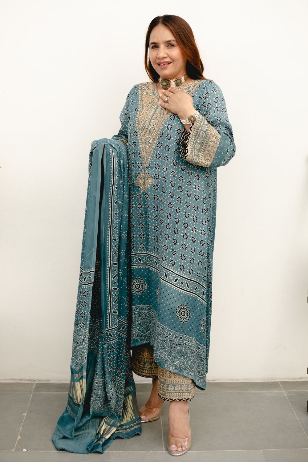 Noor set