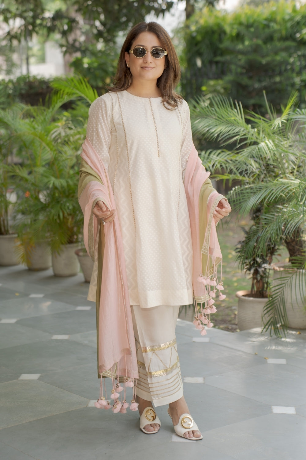 Ivory Triveni Set