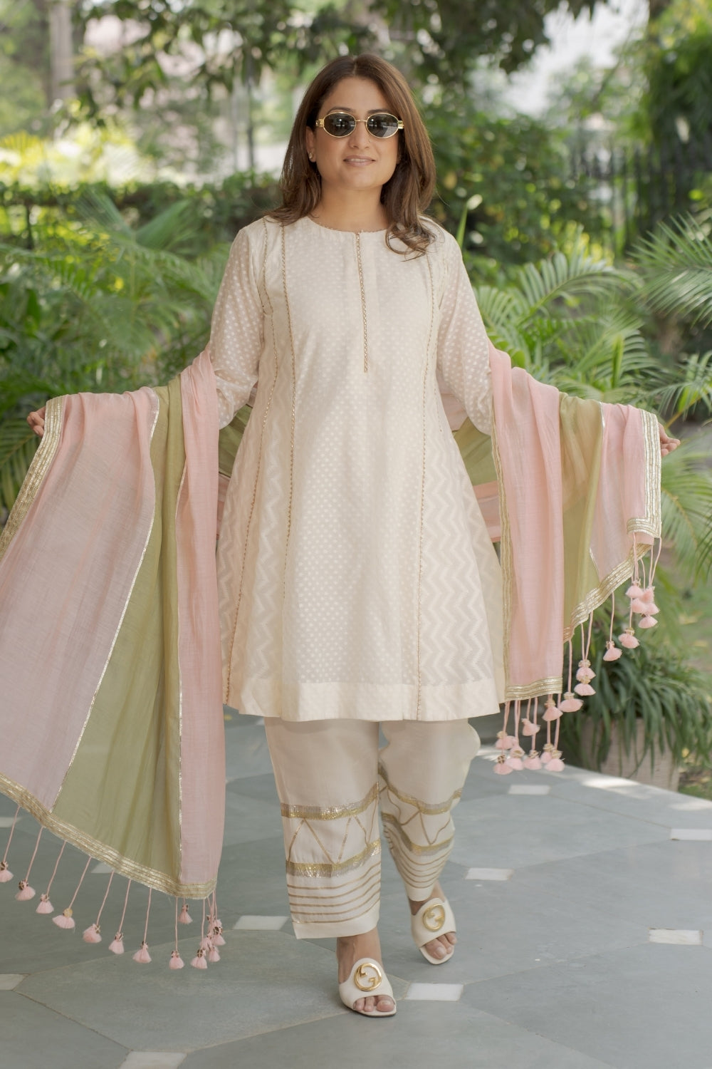 Ivory Triveni Set
