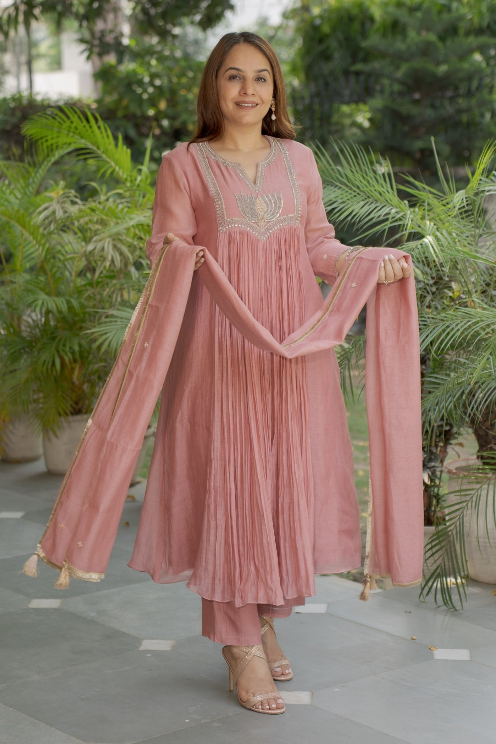 MEERA SET