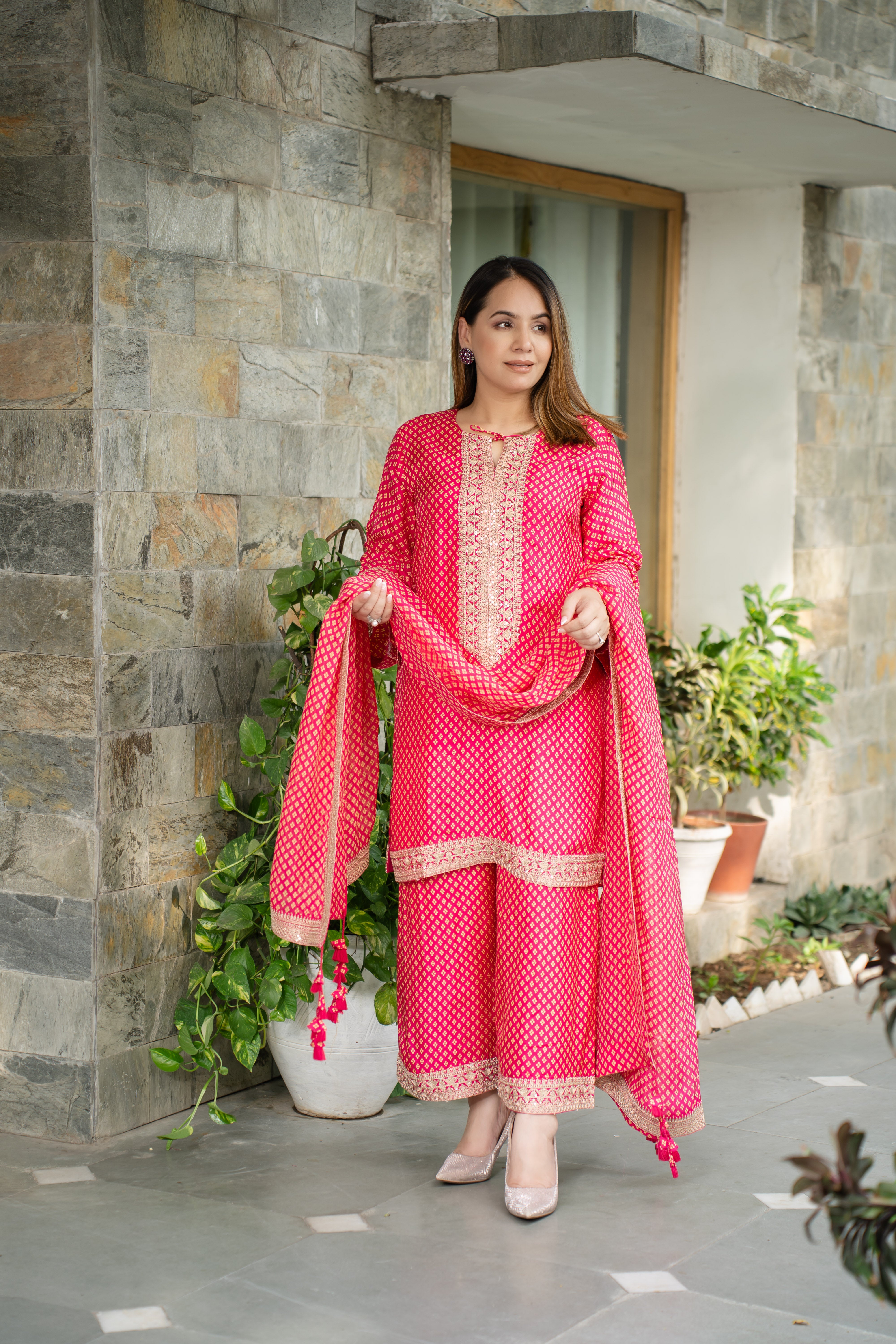 A Regal Symphony in Silk