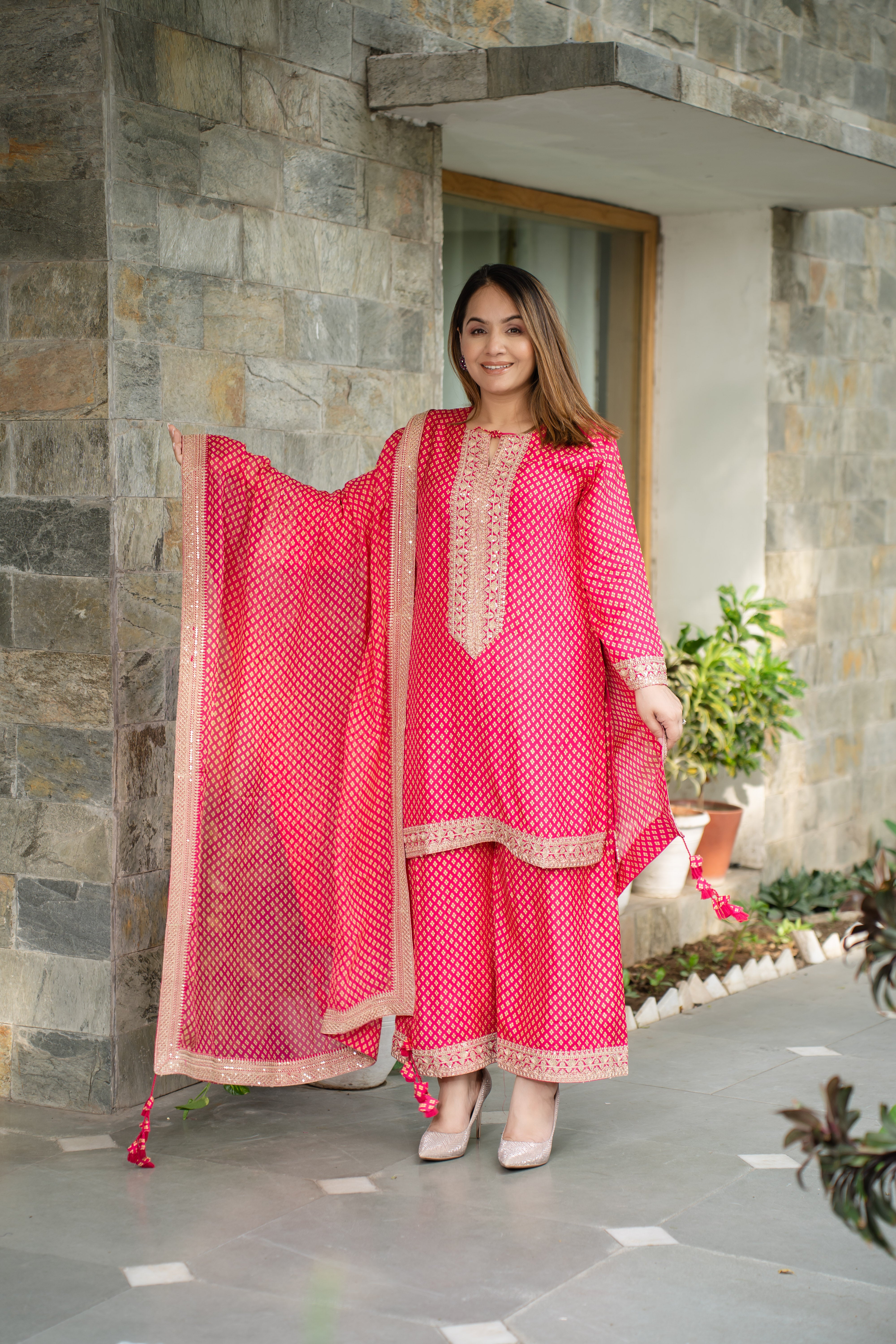 A Regal Symphony in Silk