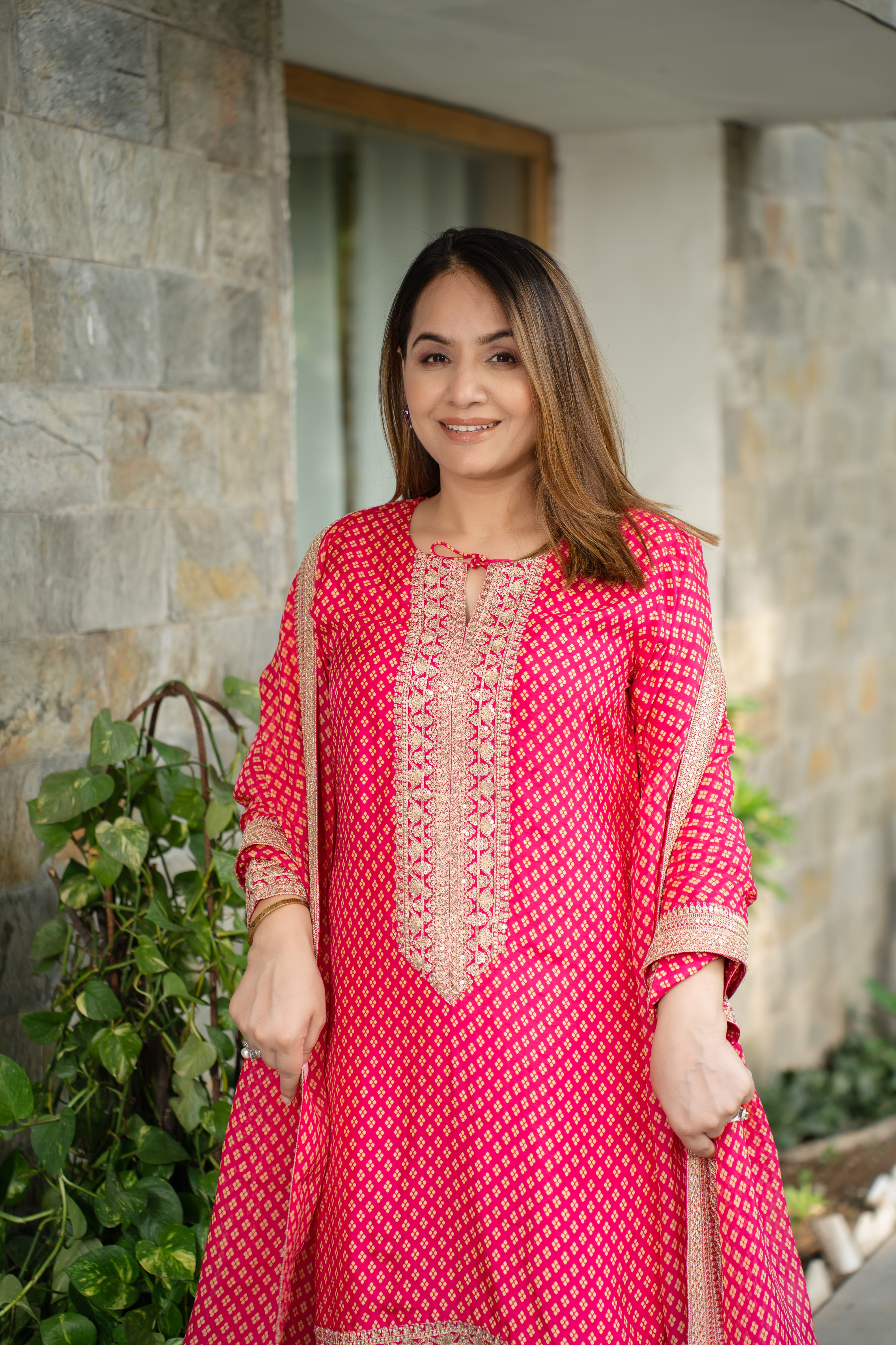 A Regal Symphony in Silk