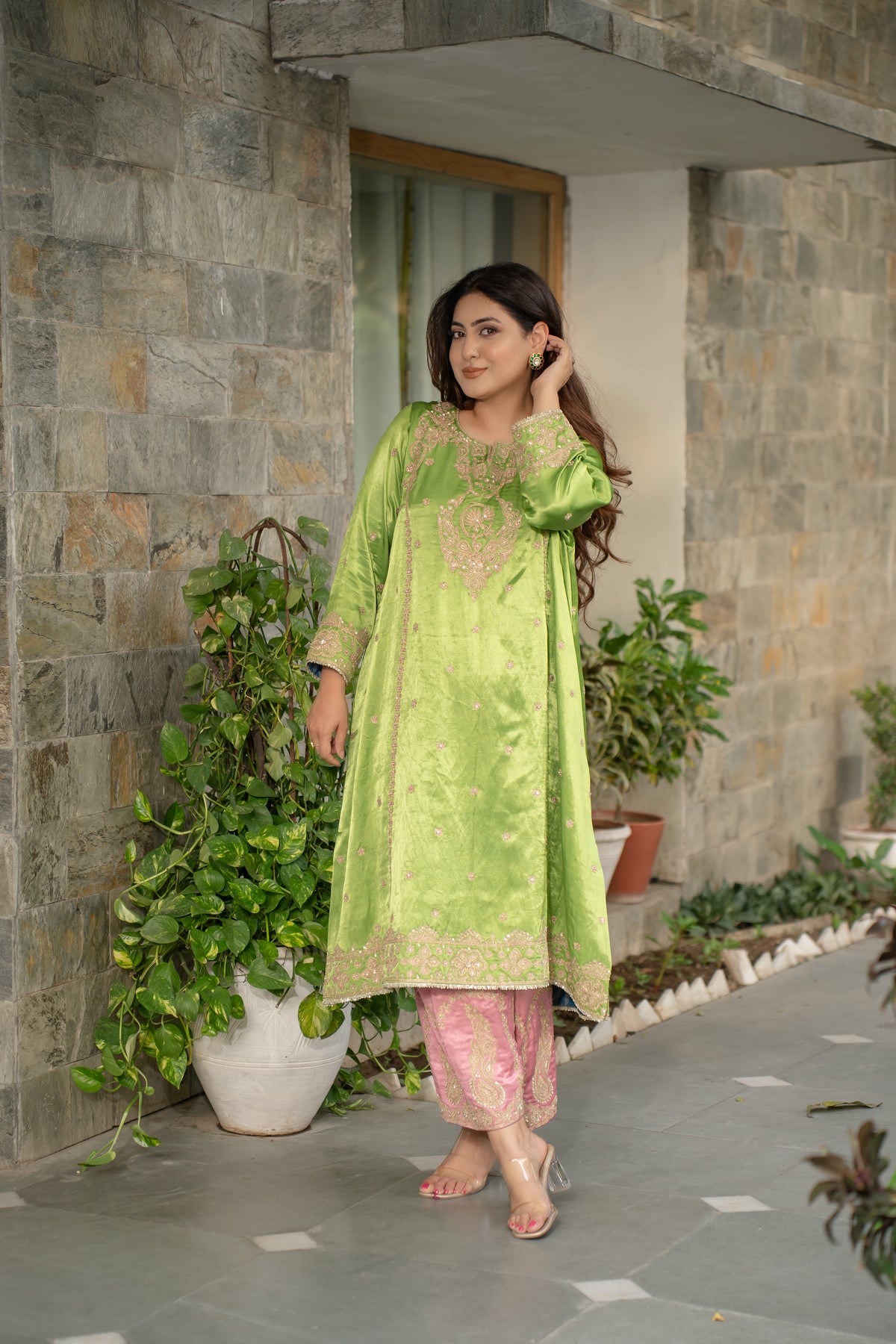 Modern choga